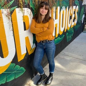 Meet your Posher, Abby